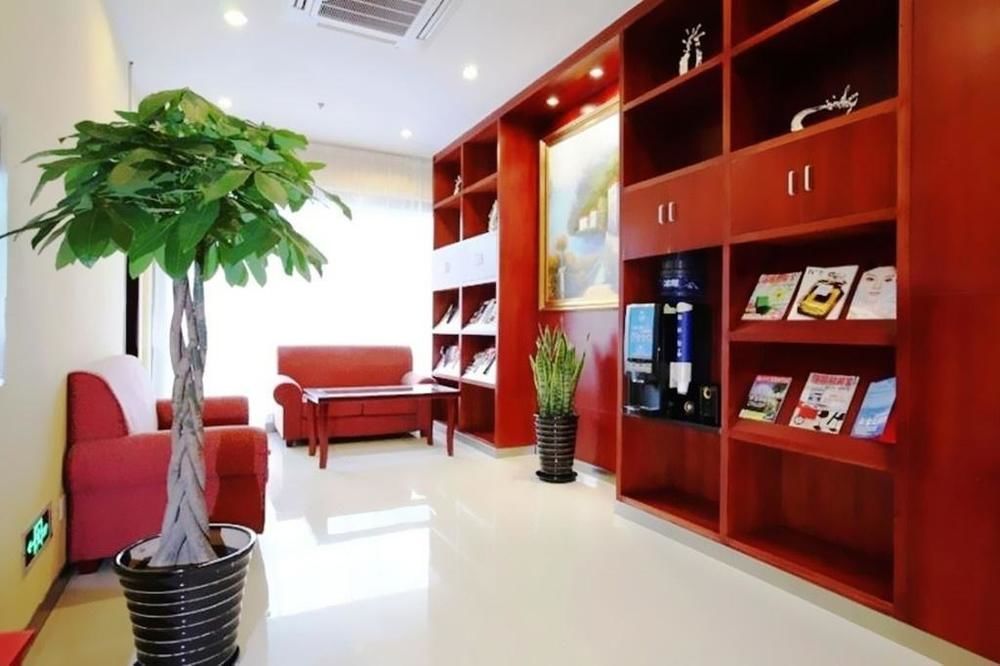 Hanting Express Shanghai Pudong Airport Exterior photo